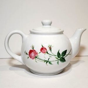 Christineholm Vintage Rose Teapot